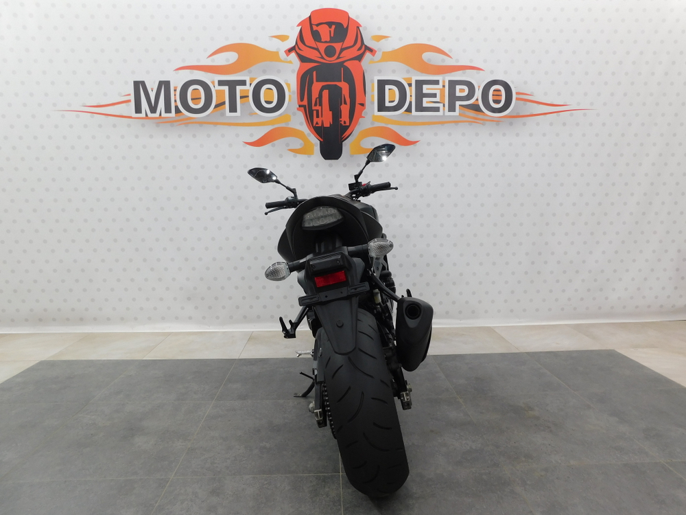 Suzuki GSX-S750 , 2021