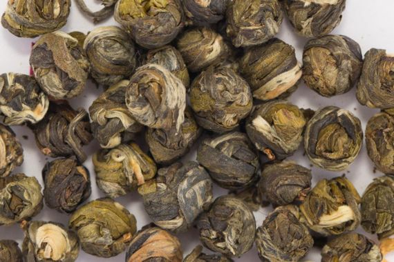 Chunjie moli long zhu (wiosenna perła jaśminowego smoka)