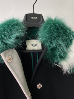 Пальто Fendi