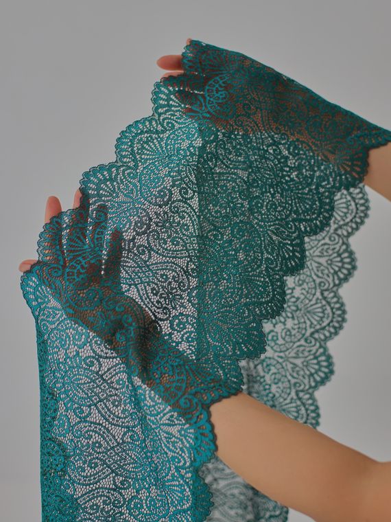 03-251 Кружево эластичное 22 см, сосна 1994