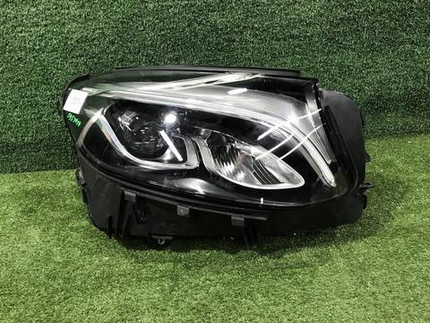 Фара правая Mercedes GLC X253 (2015-2019) LED