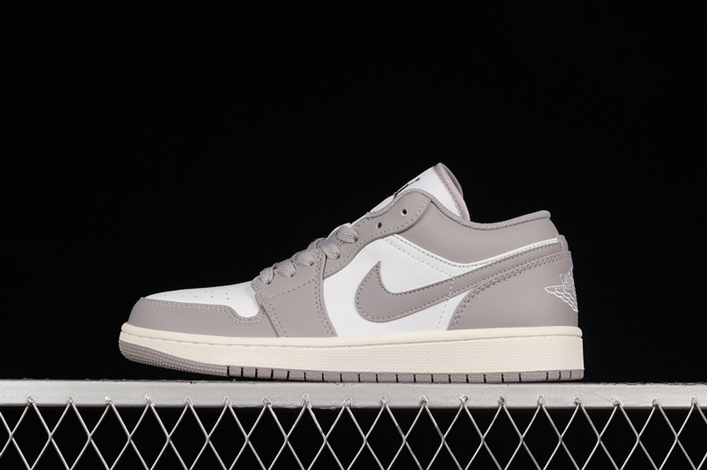 Купить в Москве баскетбольные кроссовки Air Jordan 1 Low Vintage Stealth Grey