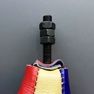 Набивная Premium груша Junior (цветная) с усиленной оксидированной шпилькой