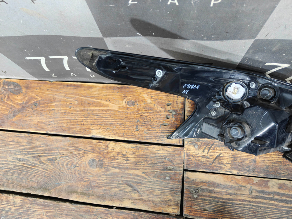 Фонарь задний правый Lexus NX 1 17-21 Б/У Оригинал 8155078060