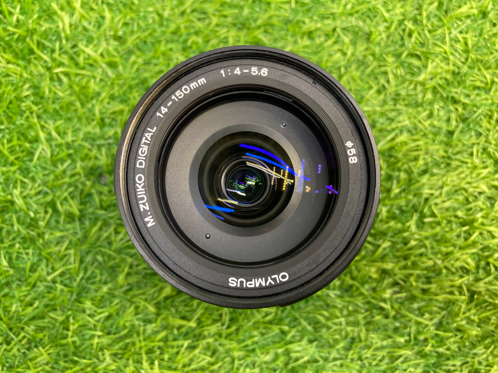 Olympus ED 14-150mm 4.0-5.6 II