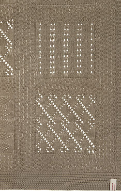 Плед-покрывало 220x240 Luxberry Imperio 7 темнo-зеленый Португалия фрагмент