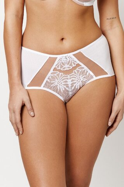 ASTRA WHITE Трусы высокие SUBTILLE