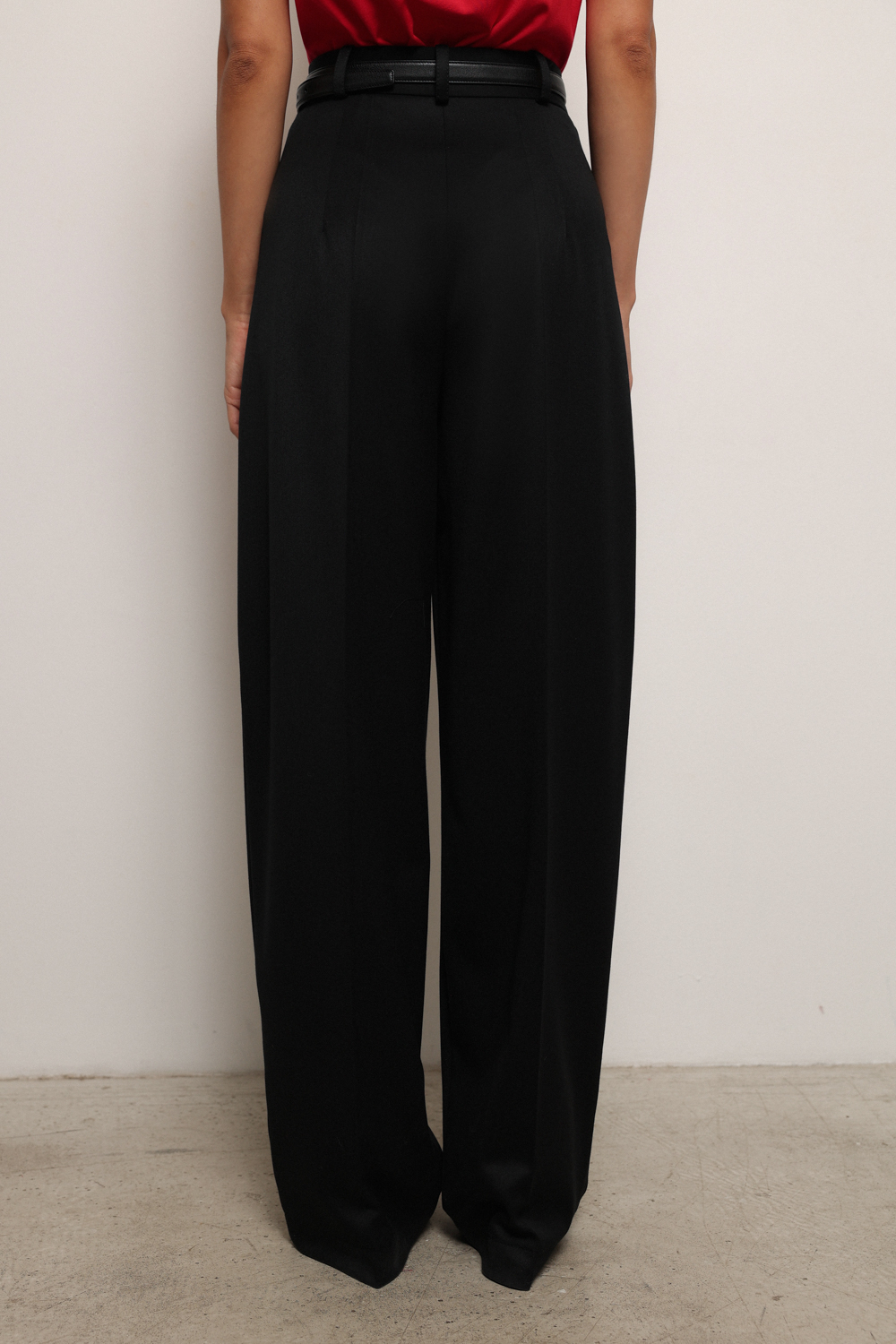 Брюки черные