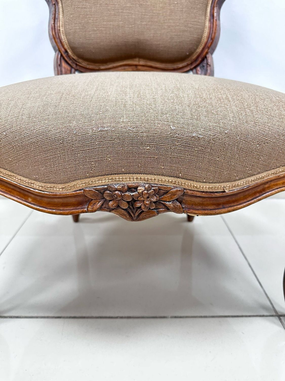 Кресло в стиле Людовика XV