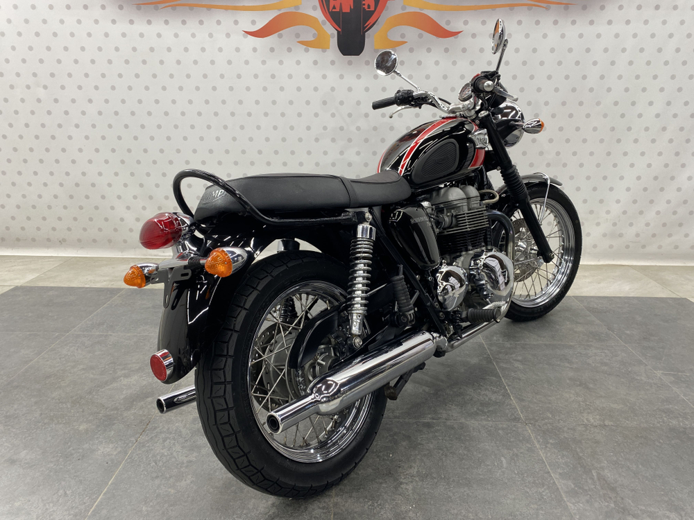 Triumph Bonneville T100 2007