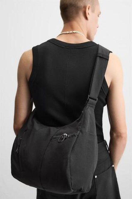 ZARA СУМКА ИЗ ВЫСОКОТЕХНОЛОГИЧНОЙ ТКАНИ С КАРМАНАМИ, ЧЕРНЫЙ