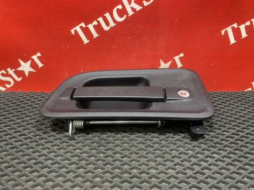 Ручка двери наружная левая 2024г