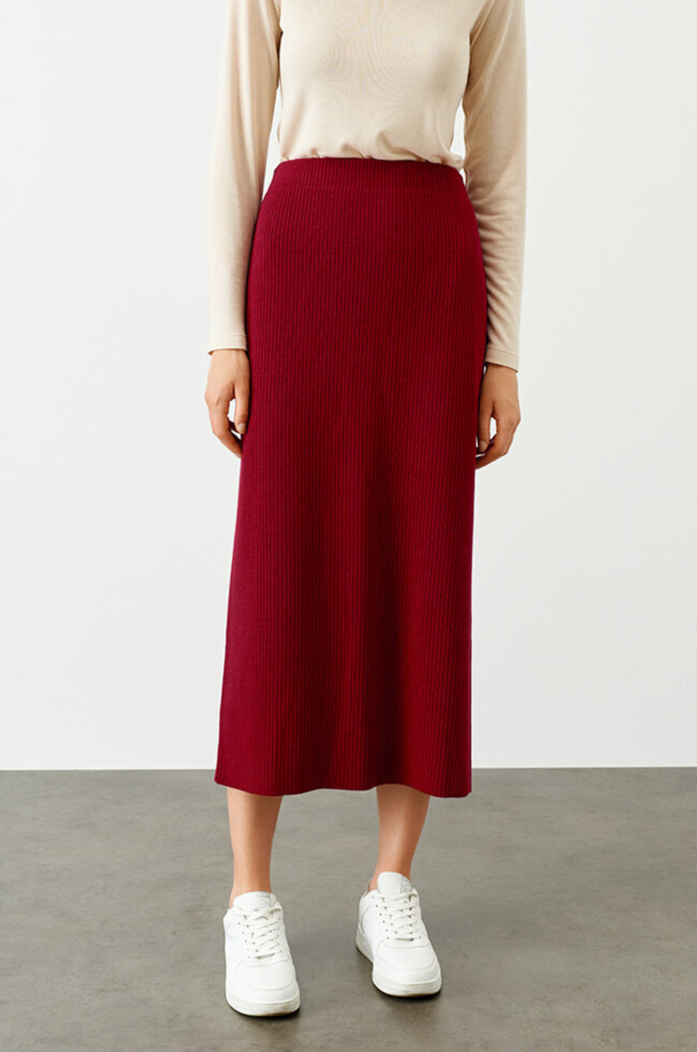 4792 Юбка женская (бордовый)