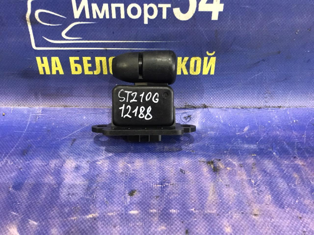 Расходомер TOYOTA CALDINA 1997-2002