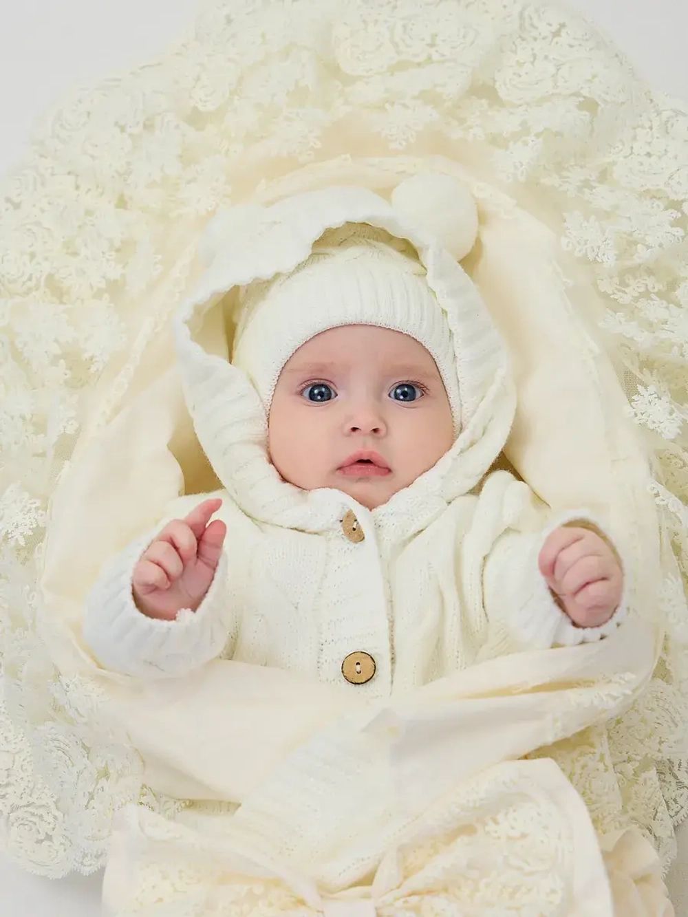 Конверт на выписку новорожденного