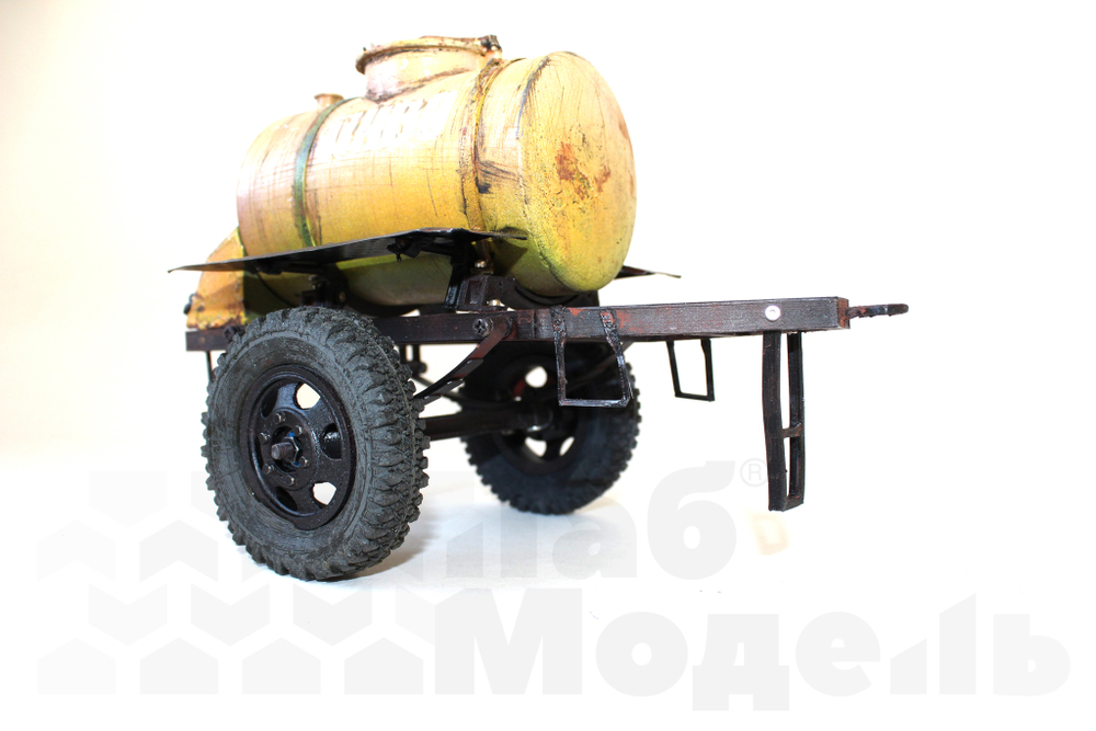 ACPT-0.9 tank trailer for kvass or beer transportation. Scale 1/14