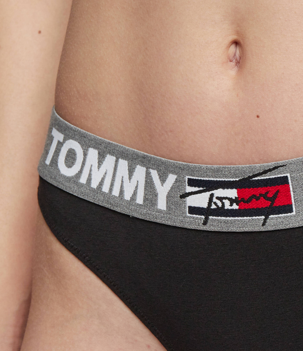 стринги Tommy Hilfiger - черный(UW0UW02823)