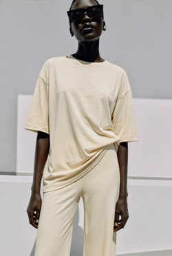 ZARA СТРУЯЩИЕСЯ БРЮКИ-ПАЛАЦЦО, ЦВЕТ СЛИВОЧНОГО МАСЛА