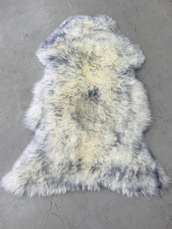 Шкура коврик меховой прикроватный овчина, 100х60 см. Пепельный