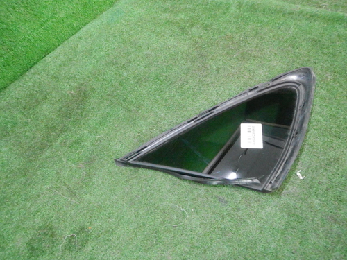 Форточка задняя левая Mercedes GLC C253 (16-23)