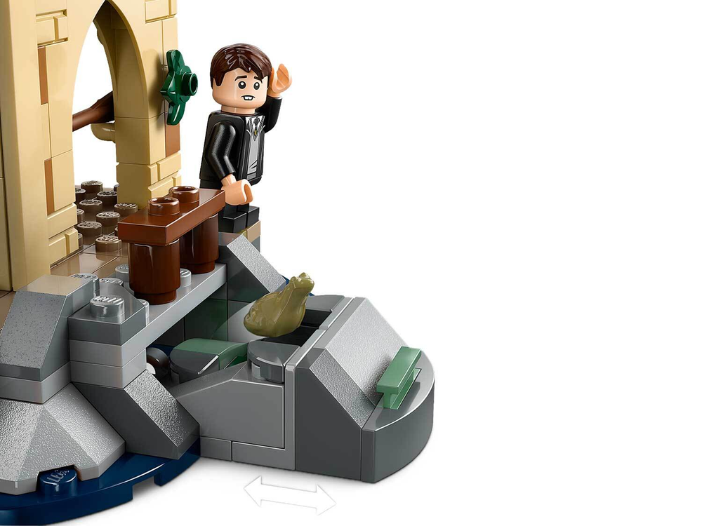 Конструктор LEGO Harry Potter 76426 Лодочный домик в замке Хогвартс