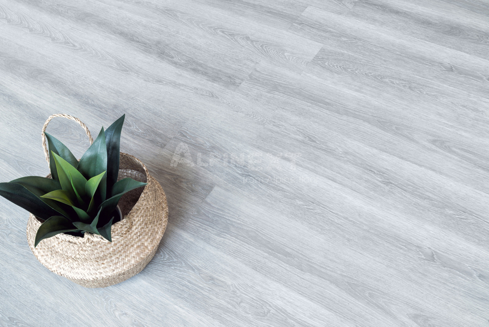 LVT-плитка ДУБ ТУМАННЫЙ ECO 5-26
