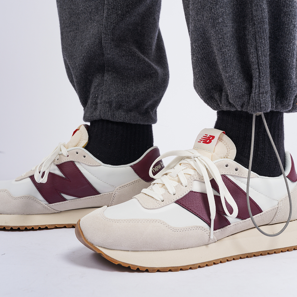 New Balance 237 White Burgundy
