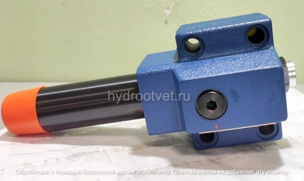 DR10DP2-4X/75YM - Редукционный клапан Ду 10 трехлинейный, прямого действия с давлением регулировки до 75 бар, 2 = винт, обратный клапан - М = нет