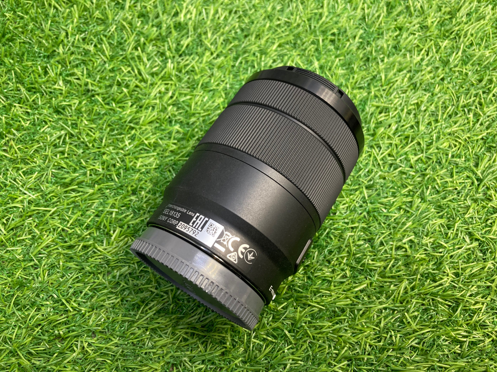 Sony E 18-135mm F3.5-5.6 OSS Покупка/Продажа