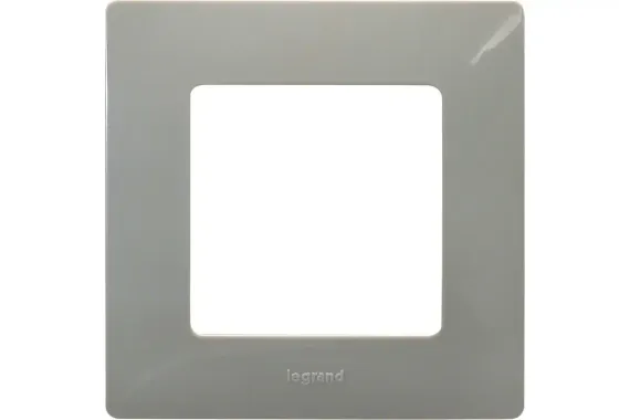 Рамка Legrand Etika 1 постовая светлая галька 25697