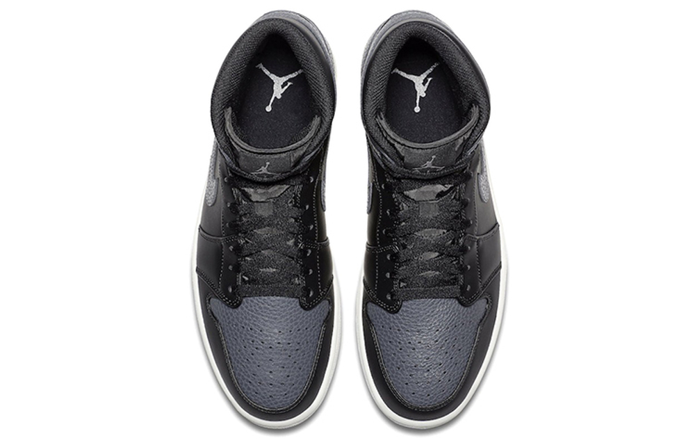 Кроссовки Jordan Air Jordan 1 Mid