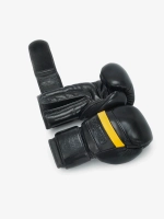 Боксёрские перчатки MANTO CARBON