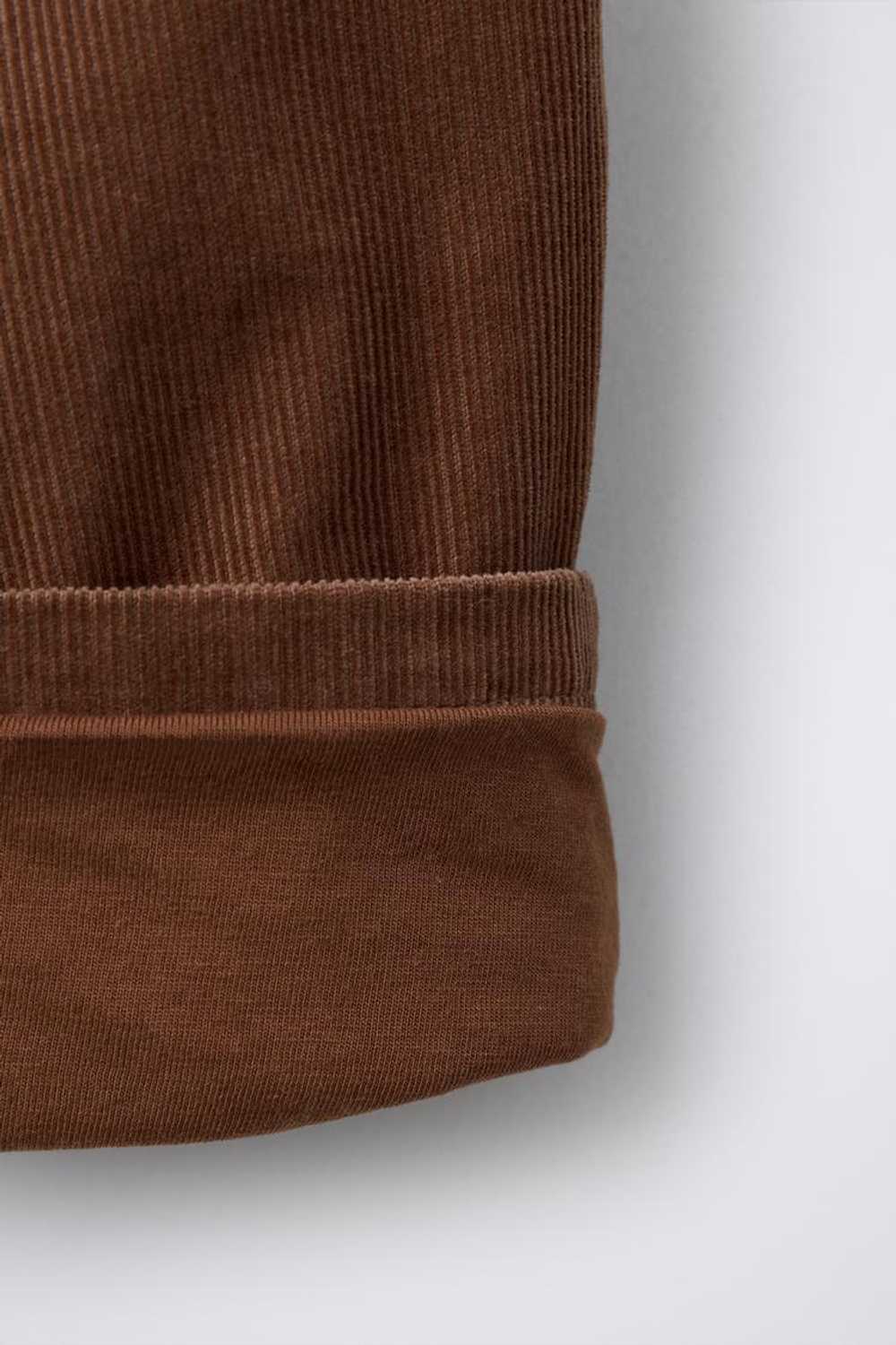 ZARA ВЕЛЬВЕТОВЫЕ БРЮКИ С ПУГОВИЦАМИ НА ПОДКЛАДКЕ, РЫЖЕВАТО-КОРИЧНЕВЫЙ