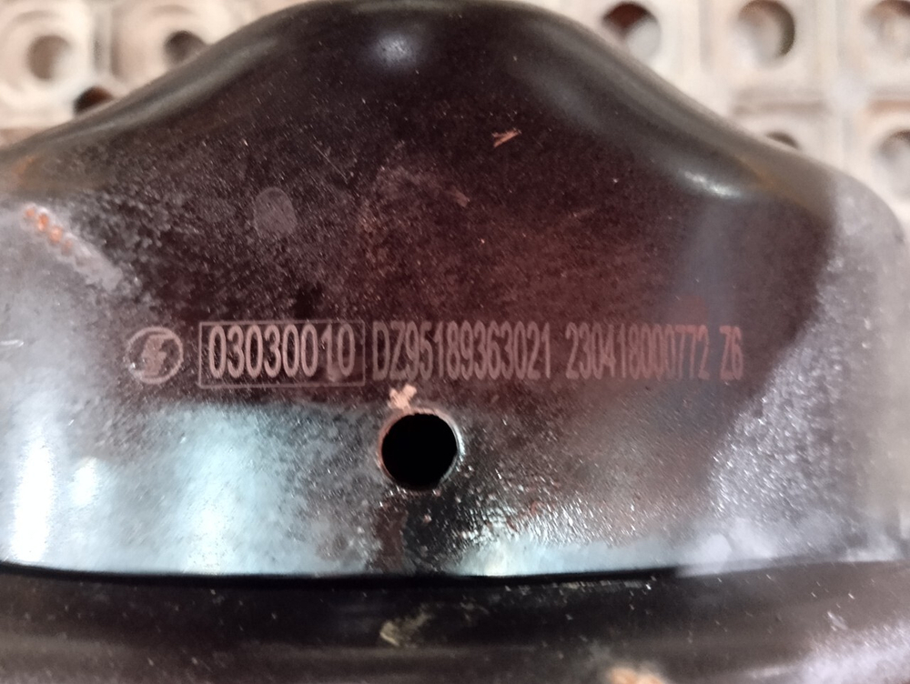 Энергоаккумулятор задний 2022 г.