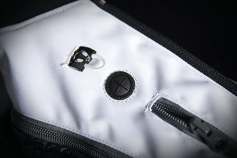 Мотокуртка - ICON OVERLORD (текстиль, белая)