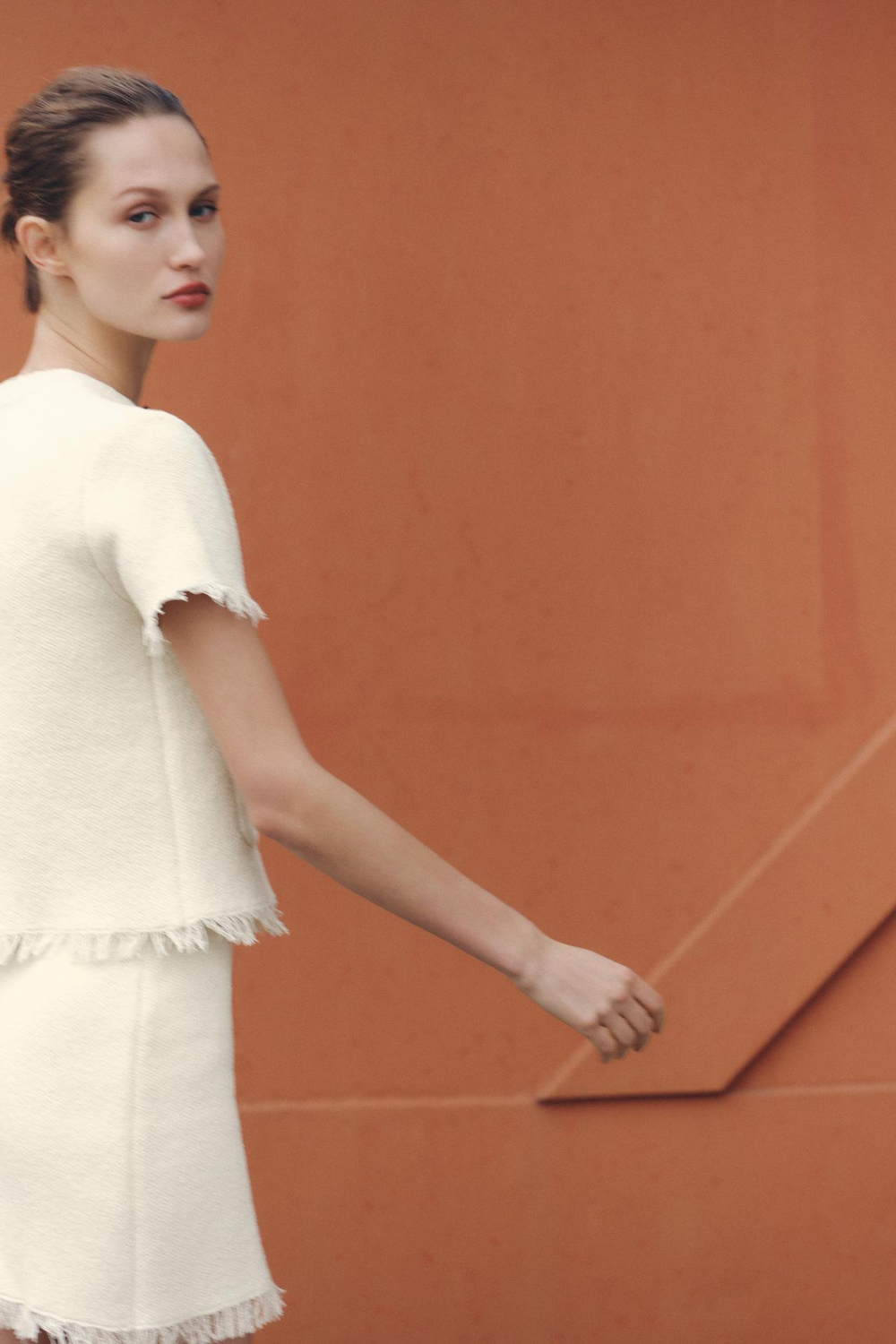 ZARA КАРДИГАН С ЗАВЯЗКАМИ И НЕОБРАБОТАННЫМИ КРОМКАМИ, ЭКРЮ