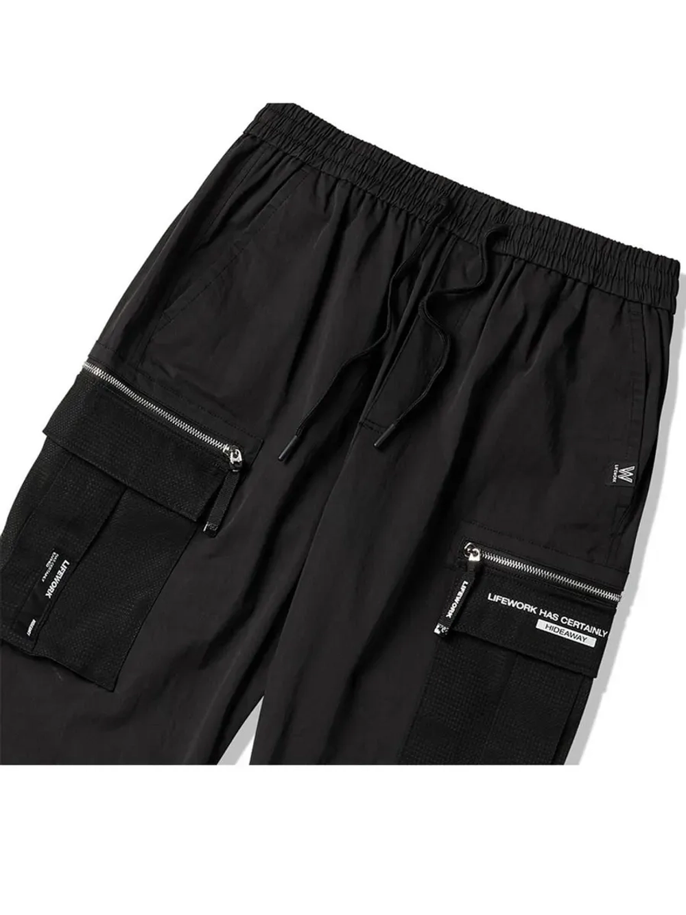 Брюки-джоггеры в стиле карго с жаккардовым рисунком