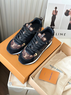 Louis Vuitton Run Away Trainer