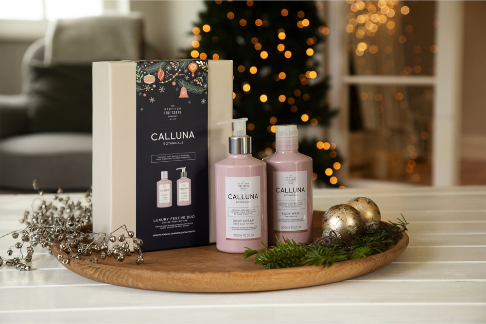 Scottish Fine Soaps Calluna Botanicals Luxury Festive Duo - Подарочный набор Vanilla&amp;Rose (тело) /   / GTIN 5016365032858