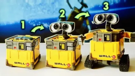 Фигурка Disney Transforming Wall-E Robot
