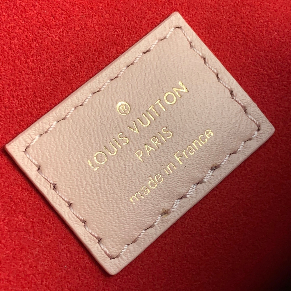 Louis Vuitton Coussin PM