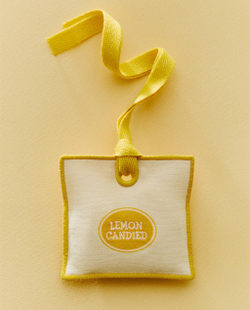 Zara Home Ароматизатор для автомобиля Lemon Candied 22 мл, аромат свежий цитрусовый, Горчичный