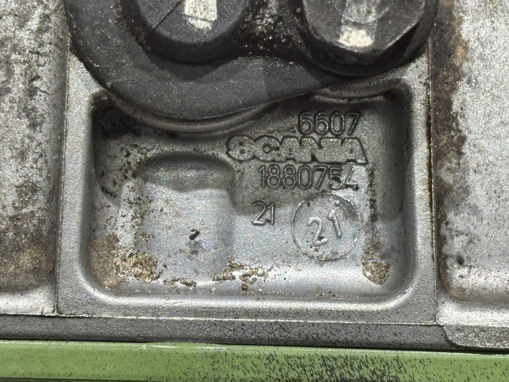 Крышка клапанная 2021г