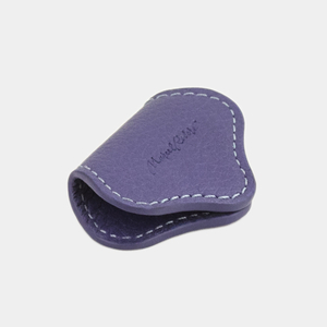 Держатель для проводов и наушников Chapeau из кожи теленка, цвета сирени