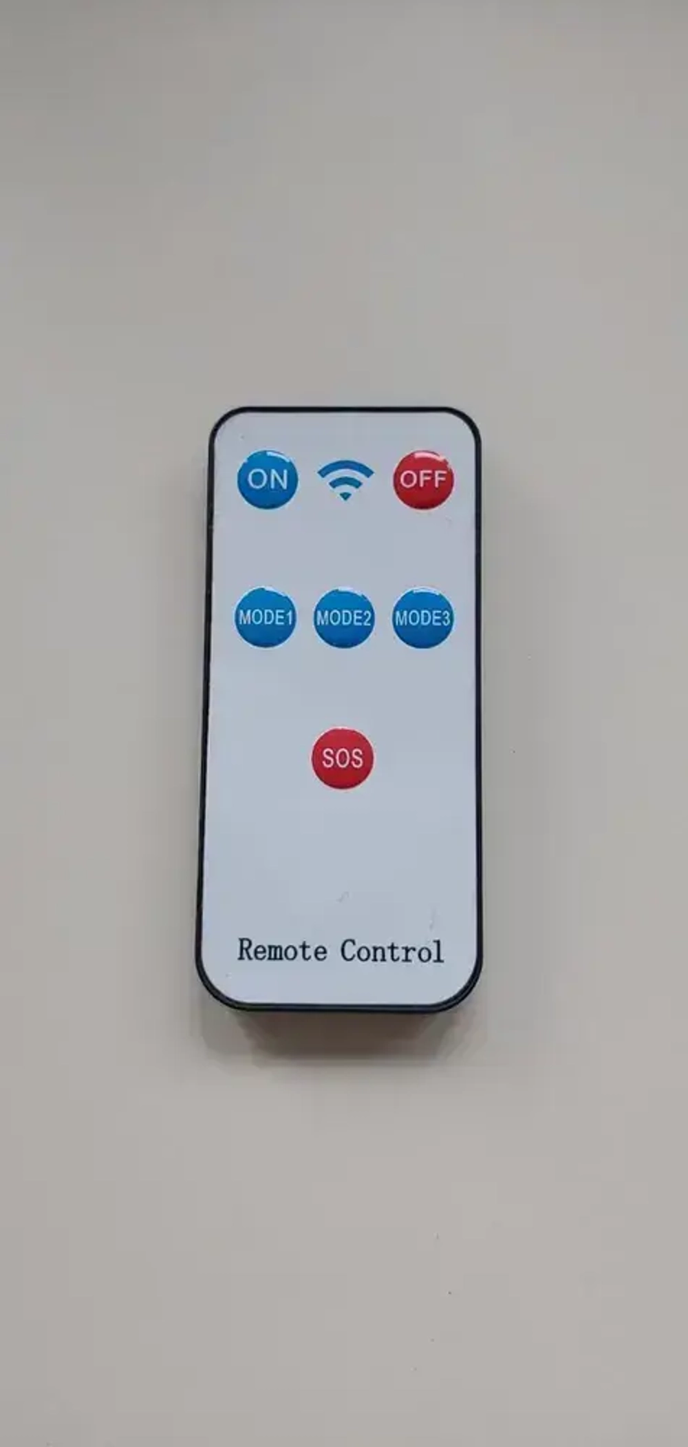 Светильник уличный с датчиком движения / Прожектор светодиодный на солнечной батарее