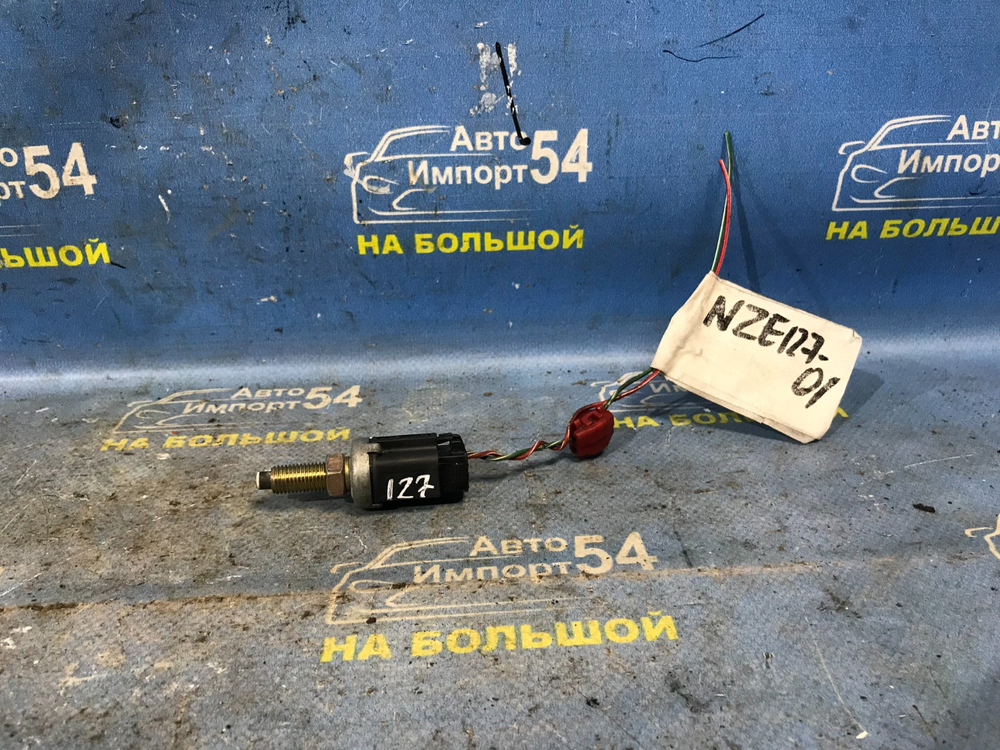Датчик педали тормоза TOYOTA WILL VS 2002