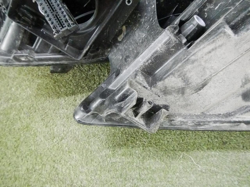 Фара правая Skoda Kodiaq (2016-2022) LED