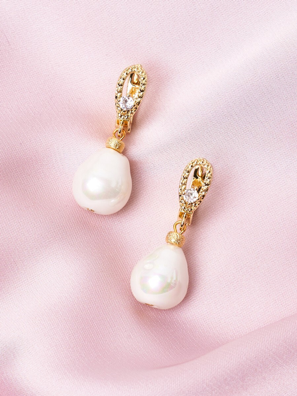 20157600 Серьги Selena Pearls