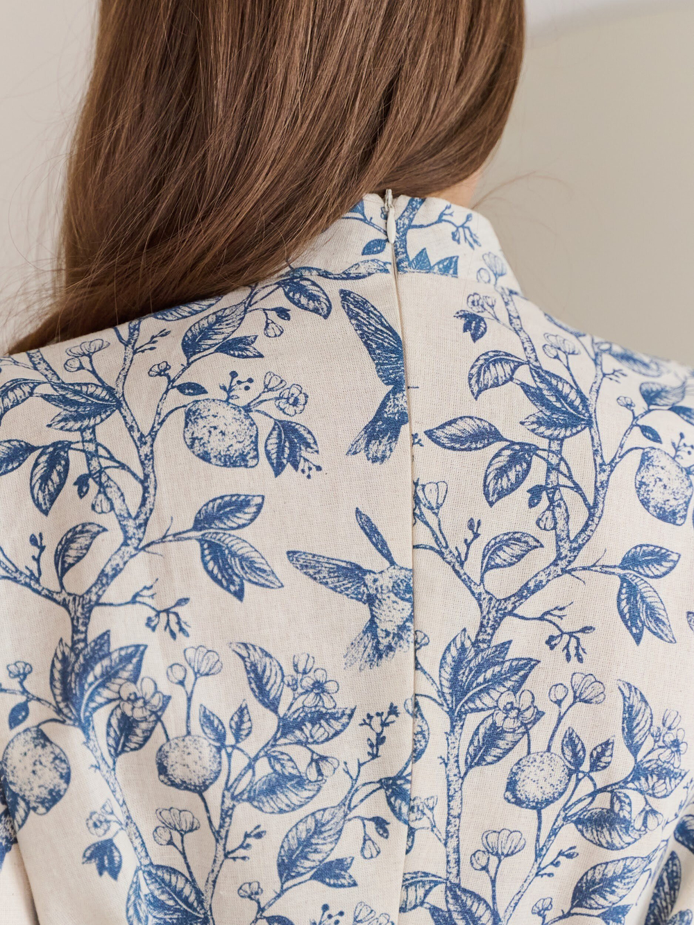 Платье с вшитой манишкой