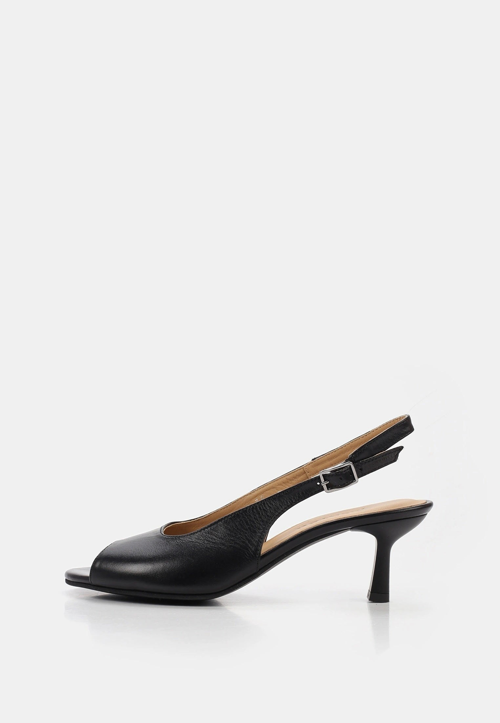 Босоножки // Inna // Black